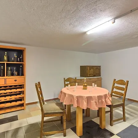 Renata Villa Trogir